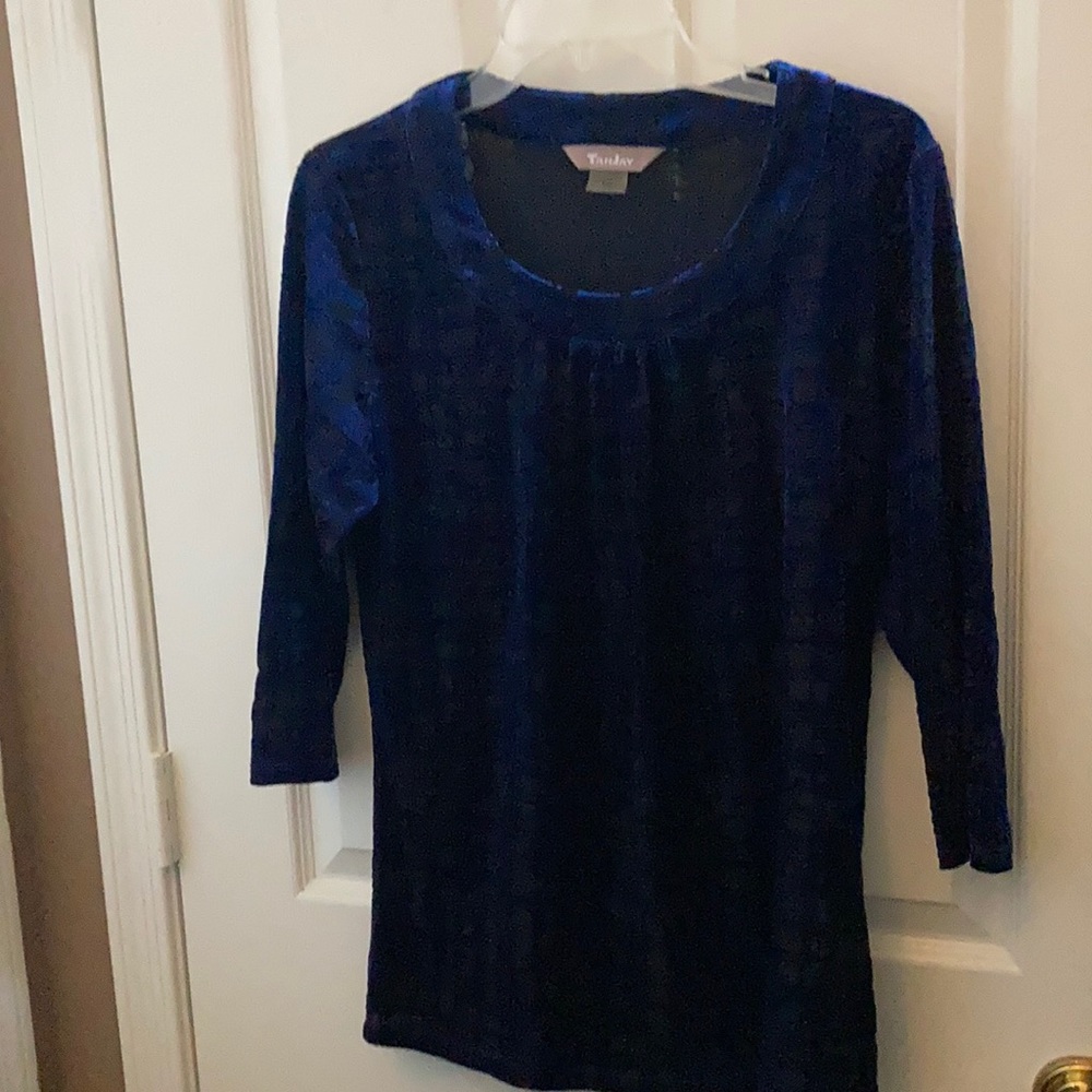 FINAL MARKDOWN Ladies tanjay top medium